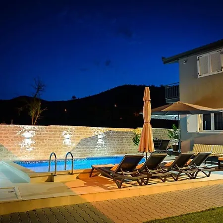 Villa Sierra