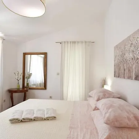 Villa Sierra Sinj